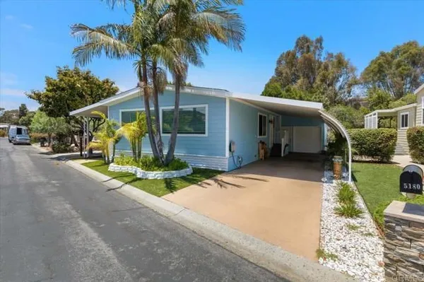 Property Slideshow image 3 of 55 | 5180 don rodolfo dr, Carlsbad, CA, 92010