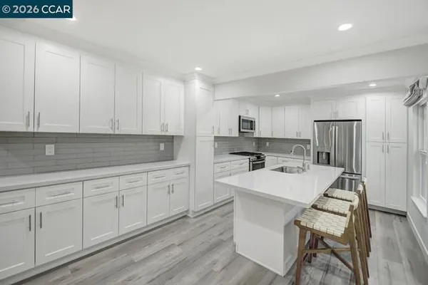 Property Slideshow image 3 of 56 | 1124 singingwood ct 5, Walnut Creek, CA, 94595