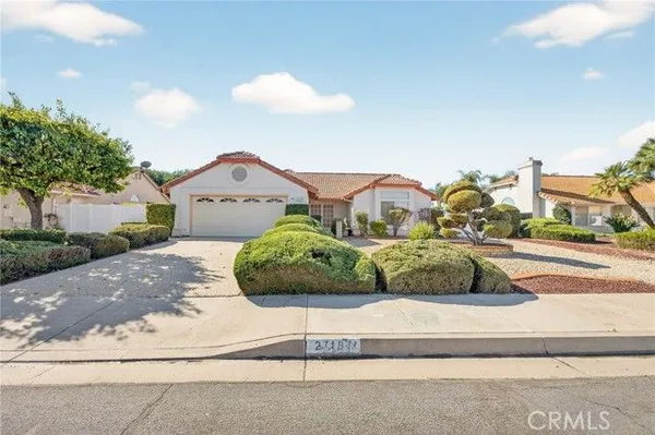 Property Slideshow image 3 of 57 | 27187 potomac dr, Menifee, CA, 92586