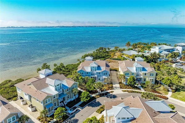 Property Slideshow image 3 of 100 | 268 saint lucia dr 101, Bradenton, FL, 34209