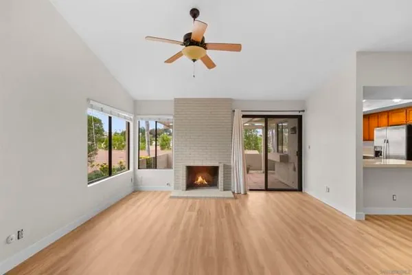 Property Slideshow image 2 of 19 | 12884 camino de la breccia, San Diego, CA, 92128