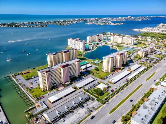 Property Slideshow image 2 of 43 | 4650 cove cir 409, St Petersburg, FL, 33708