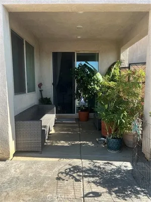 Property Slideshow image 3 of 11 | 1611 trailview dr, Beaumont, CA, 92223