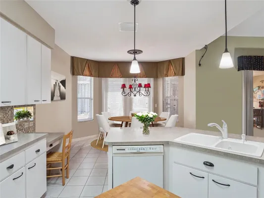 Property Slideshow image 3 of 64 | 6100 prince frederick ct, Leesburg, FL, 34748