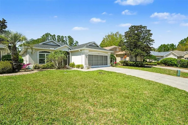 Property Slideshow image 3 of 34 | 10093 holly berry dr, Weeki Wachee, FL, 34613