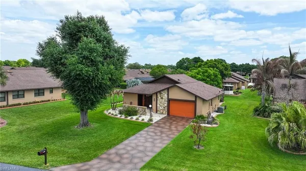 Property Slideshow image 3 of 43 | 2906 waterwood dr, Sebring, FL, 33872