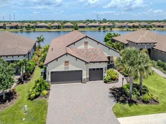 Property Slideshow image 2 of 60 | 26825 weiskopf dr, Englewood, FL, 34223