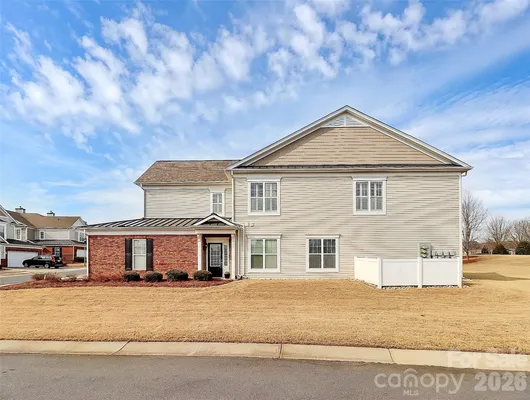 Property Slideshow image 2 of 38 | 44424 oriole dr unit 200, Fort Mill, SC, 29707