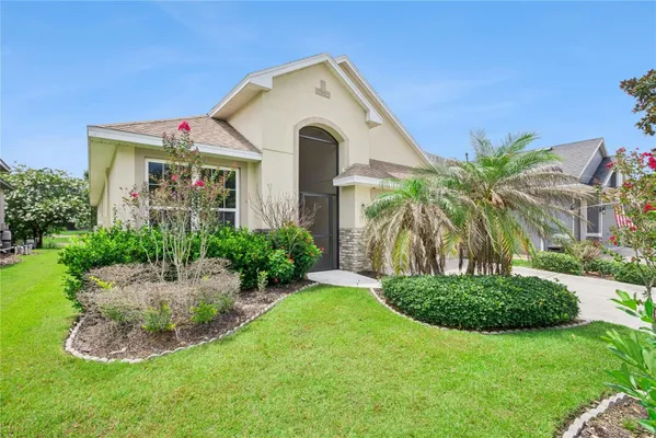 Property Slideshow image 3 of 100 | 8301 bridgeport bay cir, Mount Dora, FL, 32757