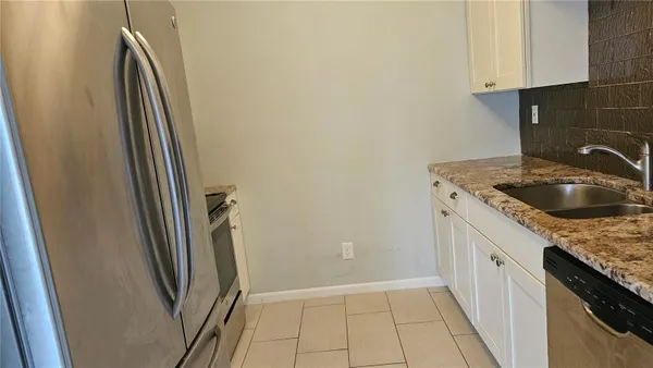 Property Slideshow image 3 of 19 | 1902 dandridge st apt 12, Sun City Center, FL, 33573
