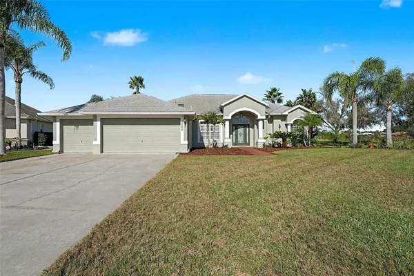 Property Slideshow image 3 of 27 | 7726 bouquet ct, Land O Lakes, FL, 34637