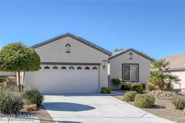 Property Slideshow image 2 of 42 | 2495 capella star st, Henderson, NV, 89044