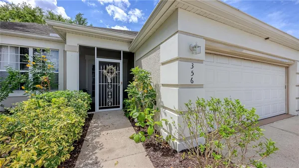 Property Slideshow image 2 of 60 | 356 fareham dr, Venice, FL, 34293