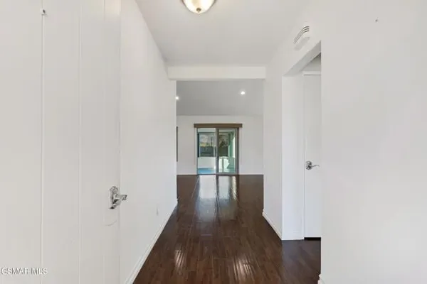 Property Slideshow image 3 of 60 | 20184 village 20 20, Camarillo, CA, 93012