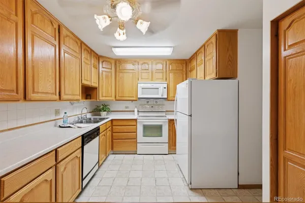 Property Slideshow image 2 of 35 | 9625 e center ave 5c, Denver, CO, 80247