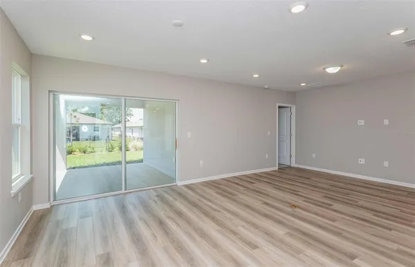 Property Slideshow image 3 of 28 | 14712 sunlit cir, Parrish, FL, 34219