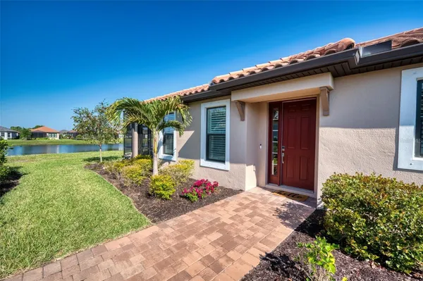 Property Slideshow image 3 of 47 | 3044 formia ct, Bradenton, FL, 34211