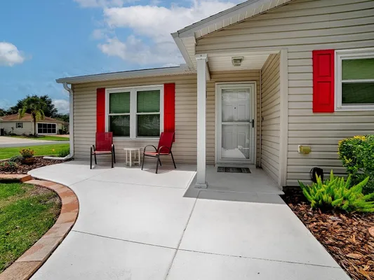 Property Slideshow image 2 of 35 | 1070 berkshire pl, The Villages, FL, 32162
