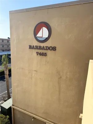 Property Slideshow image 2 of 22 | 7465 bay island dr 312, South Pasadena, FL, 33707