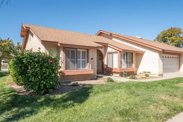 Property Slideshow image 3 of 38 | 34121 village 34, Camarillo, CA, 93012