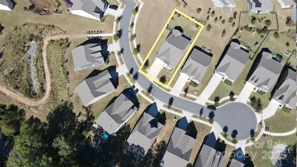 Property Slideshow image 2 of 5 | 3053 rosseau ln, Mount Holly, NC, 28120