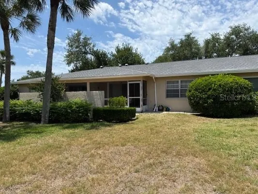 Property Slideshow image 2 of 29 | 7012 w country club dr 137, Sarasota, FL, 34243