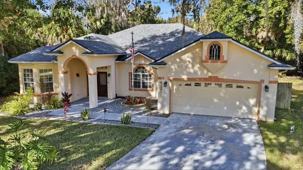 Property Slideshow image 2 of 40 | 4121 salina ln, Ormond Beach, FL, 32174