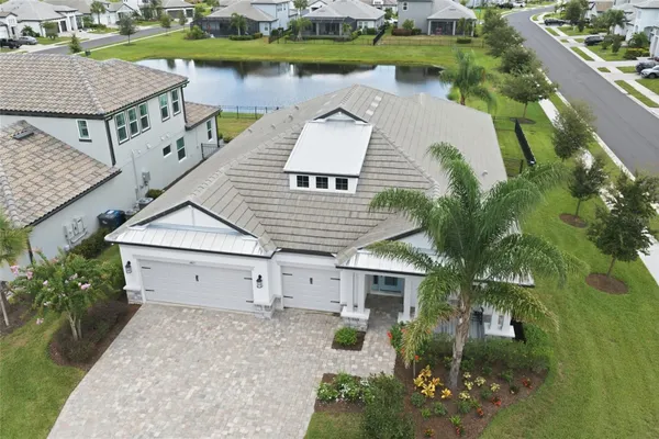 Property Slideshow image 3 of 55 | 4815 honey dew ln, Bradenton, FL, 34211
