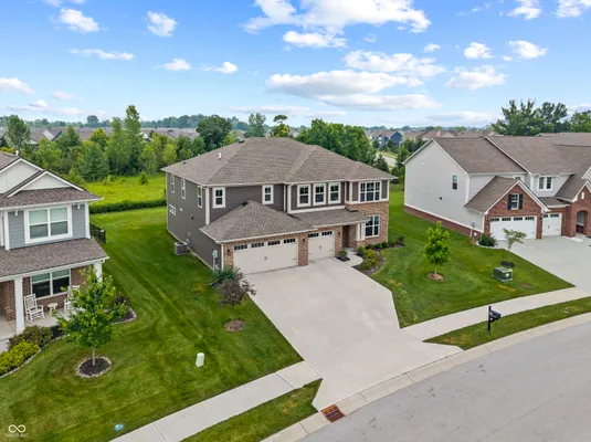 Property Slideshow image 2 of 84 | 4089 grange dr, Bargersville, IN, 46106
