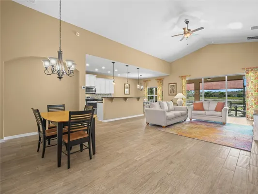Property Slideshow image 3 of 70 | 1507 riviera ct, Winter Haven, FL, 33884