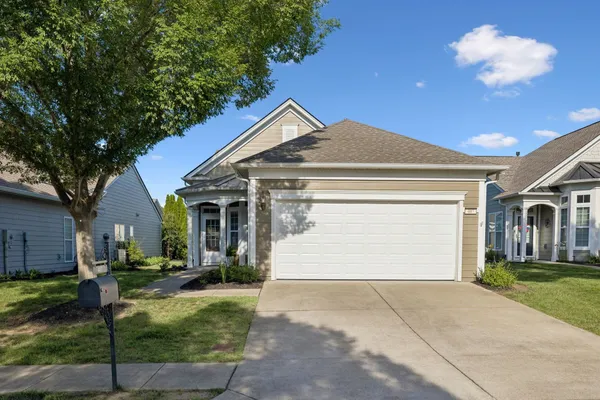 Property Slideshow image 2 of 45 | 407 cottonwood dr, Mount Juliet, TN, 37122