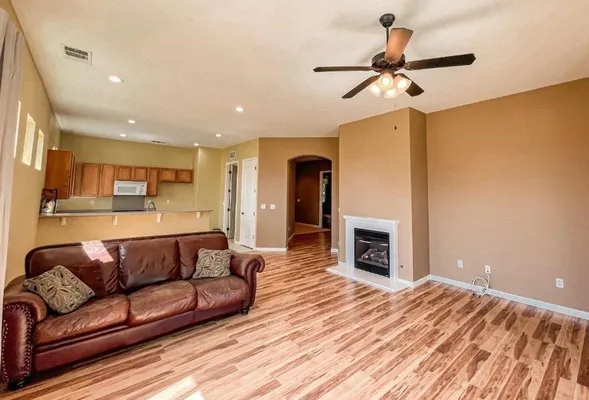 Property Slideshow image 2 of 30 | 14303 terrazzo dr, Bakersfield, CA, 93306
