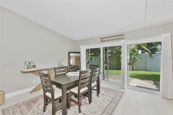 Property Slideshow image 3 of 48 | 2186 marshall dr 2186, Dunedin, FL, 34698
