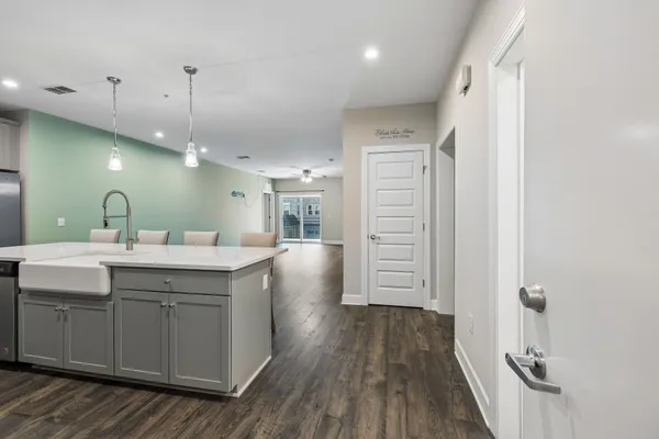 Property Slideshow image 3 of 39 | 141 saundersville rd 1208, Hendersonville, TN, 37075