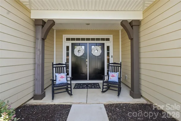 Property Slideshow image 3 of 39 | 294 robinwood ln, Clover, SC, 29710