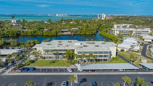 Property Slideshow image 3 of 65 | 101 whispering sands dr apt 107, Sarasota, FL, 34242