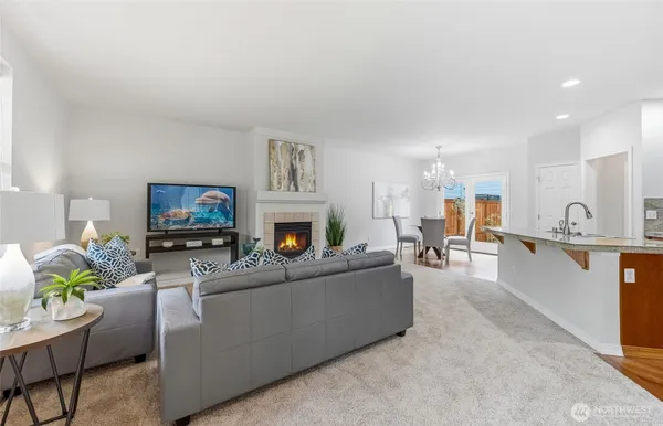 Property Slideshow image 3 of 30 | 11711 239th ave, Redmond, WA, 98053