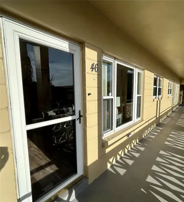 Property Slideshow image 3 of 50 | 2360 irish ln 46, Clearwater, FL, 33763