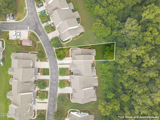 Property Slideshow image 3 of 41 | 208 pilothouse pl, Carolina Shores, NC, 28467