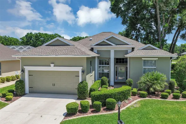 Property Slideshow image 3 of 36 | 10742 sw 71st cir, Ocala, FL, 34476