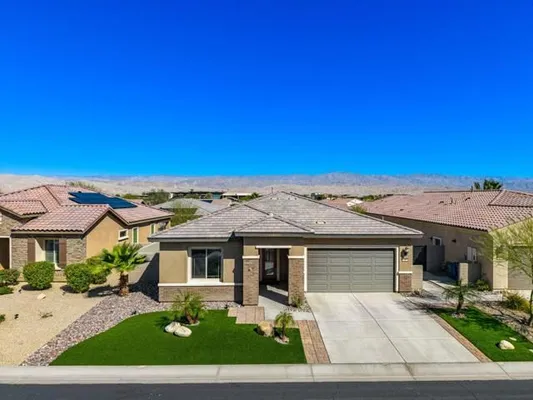 Property Slideshow image 2 of 49 | 16 riesling, Rancho Mirage, CA, 92270