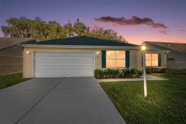Property Slideshow image 2 of 40 | 604 juanita ct, The Villages, FL, 32159