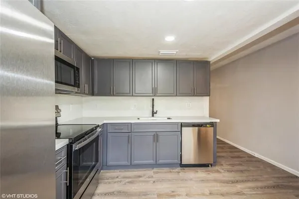 Property Slideshow image 3 of 33 | 2805 victoria way d1, Coconut Creek, FL, 33066