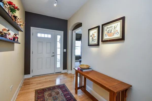 Property Slideshow image 3 of 46 | 2612 drexel dr, Naperville, IL, 60564