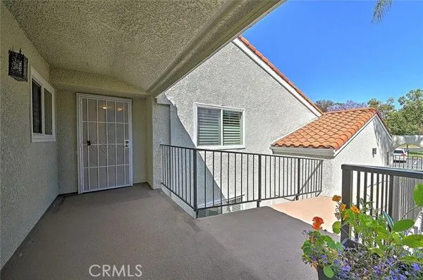 Property Slideshow image 2 of 35 | 5497 e paseo del lago e p, Laguna Woods, CA, 92637
