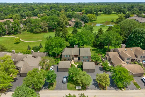Property Slideshow image 2 of 34 | 1285 oak hill rd d, Lake Barrington, IL, 60010