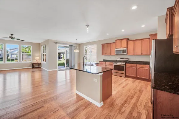 Property Slideshow image 2 of 26 | 920 prescott ln, Pingree Grove, IL, 60140