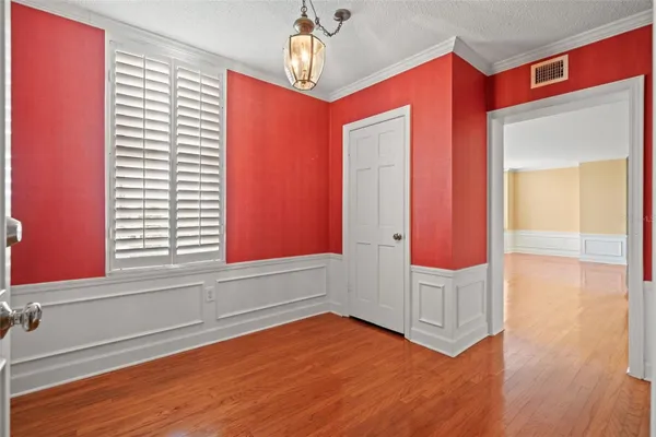 Property Slideshow image 2 of 45 | 2407 s ardson pl 501a, Tampa, FL, 33629