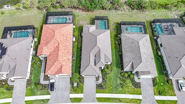 Property Slideshow image 3 of 46 | 11016 hogan cir, Englewood, FL, 34223