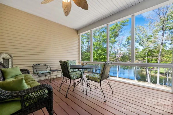 Property Slideshow image 2 of 48 | 27064 sanderling ct, Fort Mill, SC, 29707